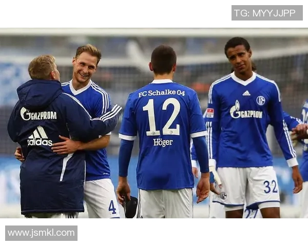 沙尔克04客场不败，积分榜位置保持稳定