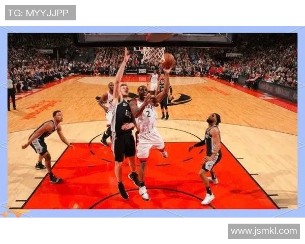 马刺与雷霆常规赛激战回顾球员表现与战术分析全面解读