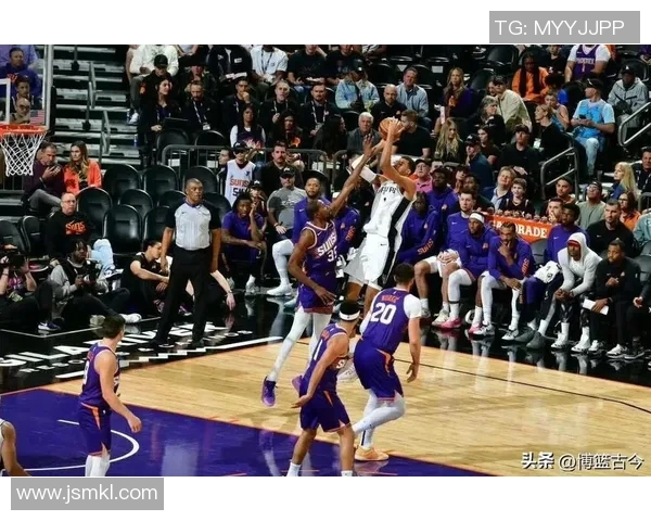 维拉与布伦特的精彩对决赛果揭晓引发球迷热议