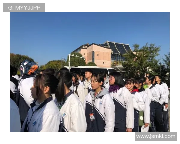 毛彪的传奇人生与时代变迁下的奋斗故事探寻