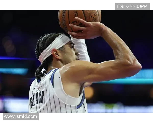 杰登艾维的篮球之路从大学明星到NBA新星的成长故事